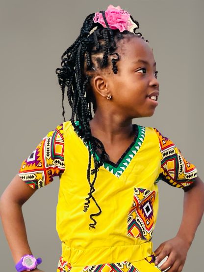 Tatas Top Crepe top with Ankara V-neckline & front Pocket